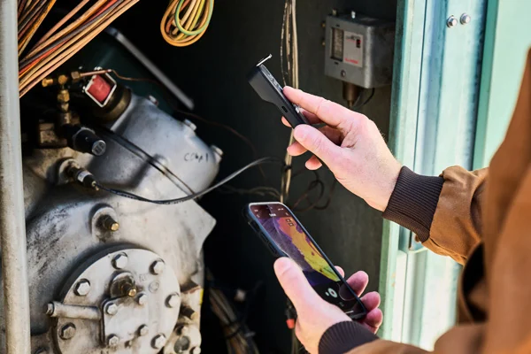 FLIR Edge Pro – drahtlose Wärmebildkamera fürs Smartphone